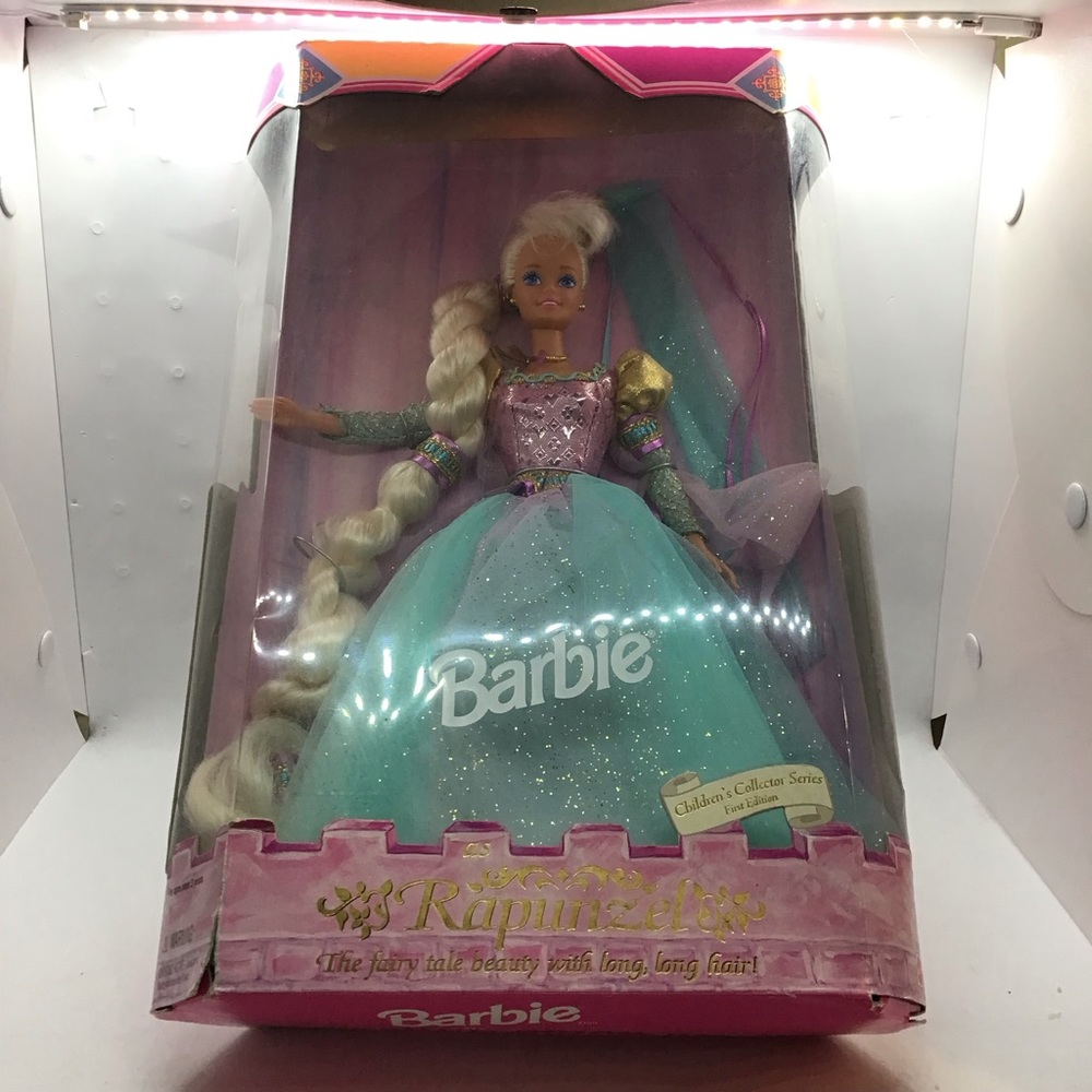 Barbie as Rapunzel 1994 Doll Mattel 13016 New Vintage Collectors Series 1st Ed